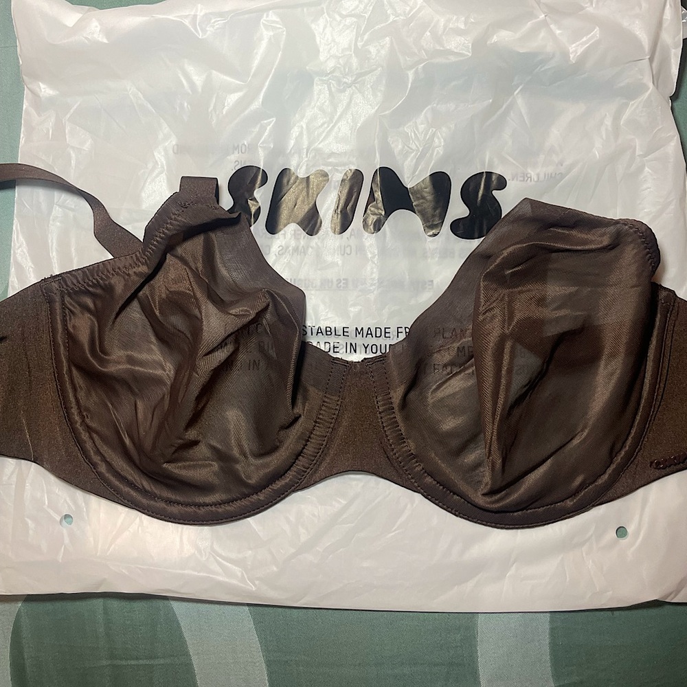 Skims No Show Unlined Demi Bra